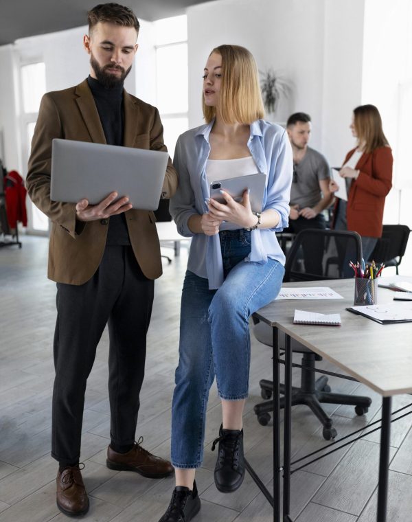 coworkers-having-work-meeting-office